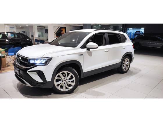 VOLKSWAGEN TAOS 1.4 250 TSI TOTAL FLEX COMFORTLINE AUTOMÁTICO VOLKSWAGEN TAOS 1.4 250 TSI TOTAL FLEX COMFORTLINE AUTOMÁTICO